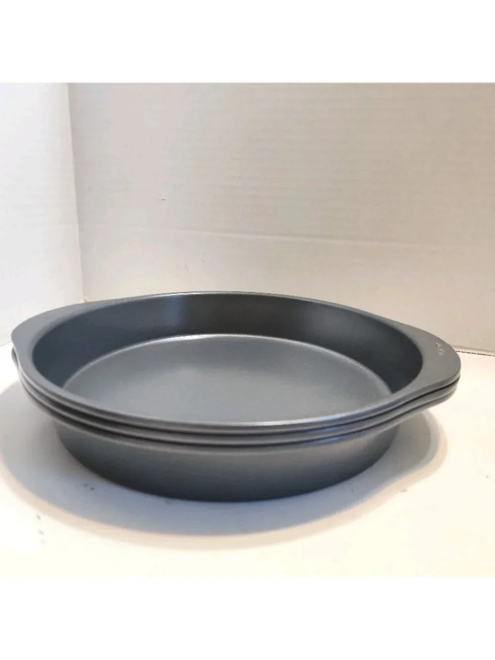 Wilton Checkerboard Cake Pan Set Round 3 Pans and Divider With Instructions